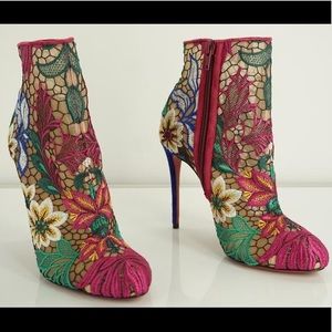 Christian Louboutin Boots!♥️